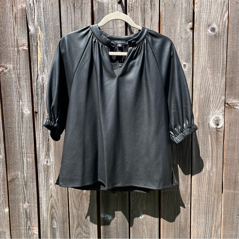 Marc New York Andrew Marc black top XS